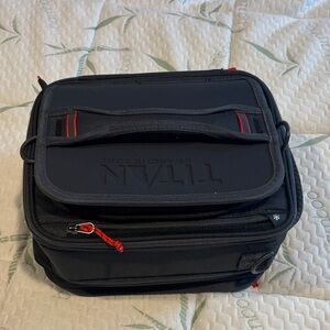Titan Black lunch Bag with Red Accents